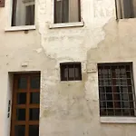 Palazzo Bianchetti *