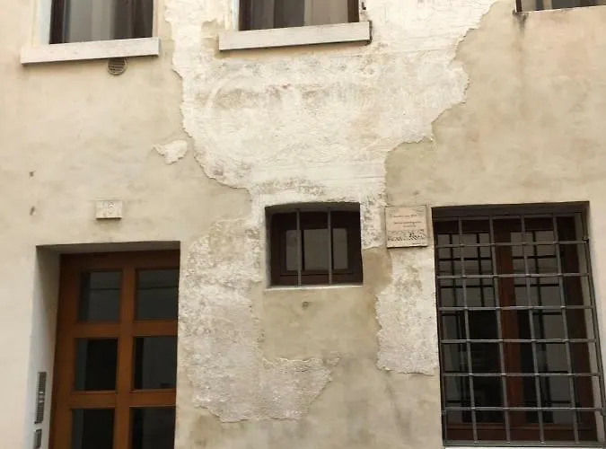 Palazzo Bianchetti *